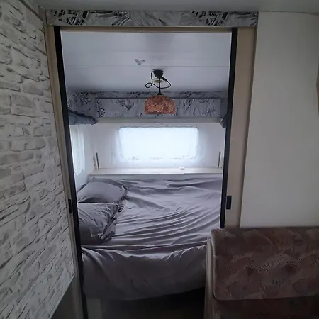 Hétvégi ház La Caravane Campagnarde 5 Personnes, Sur Terrain Prive